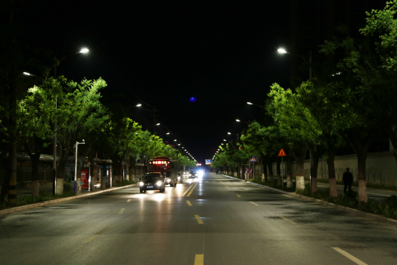 LED路燈諸多優(yōu)勢(shì)，滿足道路照明要求