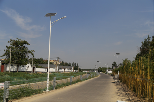 節(jié)能環(huán)保的太陽能LED路燈