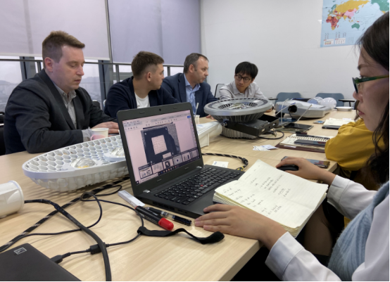強強聯(lián)手，共同前進——光電與海爾海永順攜手合作LED路燈項目