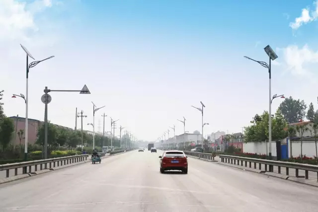 太陽能LED路燈