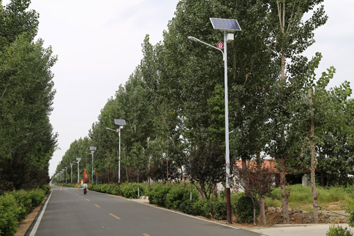 皇城西路太陽能路燈