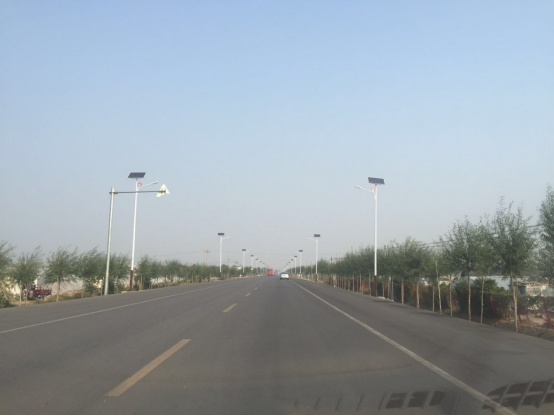 皇城鎮(zhèn)北齊路太陽(yáng)能LED路燈項(xiàng)目迎來(lái)省專(zhuān)家組驗(yàn)收