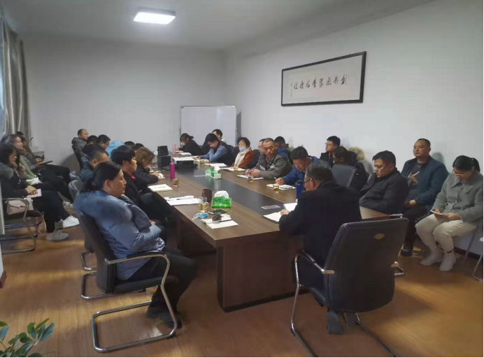 新年伊始，企業(yè)召開要職要員座談會開啟新征程