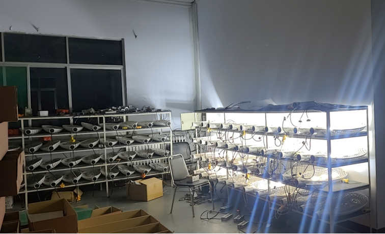 陽春三月，光電太陽能LED路燈燈具迎來銷售大單